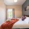 3 Bedroom-5 Beds Newland Ave Kings Palace Leisure-Contractor-Heart of Hull Amenities