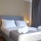 Valmar Hotel