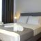 Valmar Hotel