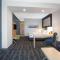 La Quinta Inn & Suites by Wyndham Manassas, VA- Dulles Airport - Manassas