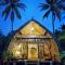 Coconut Garden Beach Resort - Maumere