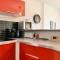#D1 The red one Studio sofa bed Near GEM train station - غرونوبل