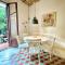 Tyche apartment