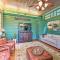 The Lilly House Historic Glen Rose Home with Porch!