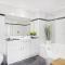 Breakwater Apartment 402