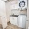 Beach House 72A Marine Dr Fingal Bay