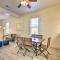 half Mi to Beach and Seawall Galveston Getaway! - Galveston