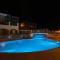 Cozy 2 bedrooms apartment in complex with swimming pools and beautiful view - Paphos