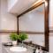 White Palace Thai Binh Hotel