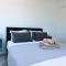 Phaedrus Living: Seaside Luxury Flat Lighthouse 74