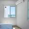 Phaedrus Living: Seaside Luxury Flat Lighthouse 74