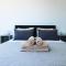 Phaedrus Living: Seaside Luxury Flat Lighthouse 74