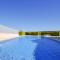 Branqueira Mar by OCvillas