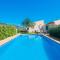 YourHouse Son Gallina quiet, private villa in the north of Mallorca