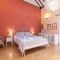 Casona Gildana: Historia, Patrimonio/E-working