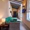 Casona Gildana: Historia, Patrimonio/E-working