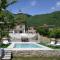 Prosecco hills, 1 hour from Venice, swimming pool, ground floor