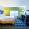 Holiday Inn Express & Suites Vermillion, an IHG Hotel