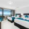 Cairns Luxury Waterfront Apartment - كيرنز