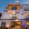 Twins Hotel Çeşme