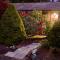 The Redwood Guesthouse at the Floras Lake Getaway