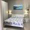 RICCIARDELLI HOLIDAY HOMES in paese di fronte al Mare