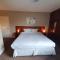 Swiss House B&B - Castleton