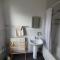 Swiss House B&B - Castleton