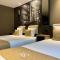 XO Hotels Infinity