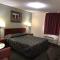 Budget Host Inn - Emporia - Emporia