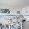 À 50m de la plage, appartement vue mer pour 5