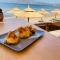 Molos Beach Rooms