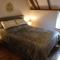 2 Vicarage Lane