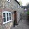 2 Vicarage Lane