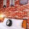 PiR2 House