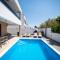 Villa LiKe