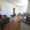 Appartements - Charme, jardin et vue imprenable en plein coeur de St-Cirq