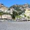 Villa Costanzo beachfront air conditioning and free wi-fi