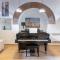 Musician Apartment Colosseo with Piano