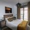LUXURY 3 BED, 2 BATH DETACHED VILLA, PRIME LOCATION, ONLY 400 MTRS TO THE BEACH
