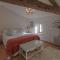 Charming 4-bed 3 bath farmhouse barn conversion - Sainte-Soline