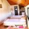 Vila Aliaj' lovely room for two with air condition and roof tarrace - دوريس