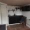 Cozy tiny room, mini kitchen and bathroom - Otterup