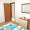Apartment in Medulin with balcony, air conditioning, WiFi, washing machine (3488-1) - 梅杜林