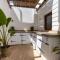 Casa Golden Bamboo, private patio & 100m from the river!