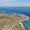 Apartman with sea view KAVALA- Pašman, Kraj