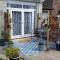 Lavenderescape. - Seahouses