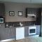 Adelphi Apartment 2- Poolside or Apartment 2A- King Studio