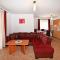 Apartments house Tomic for max 22 persons Maj Poreč