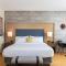 Holiday Inn & Suites Nashville Downtown Broadway